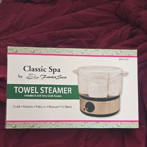 New, Sealed Classic Spa Towel Steamer by FantaSea With 6 Towels.